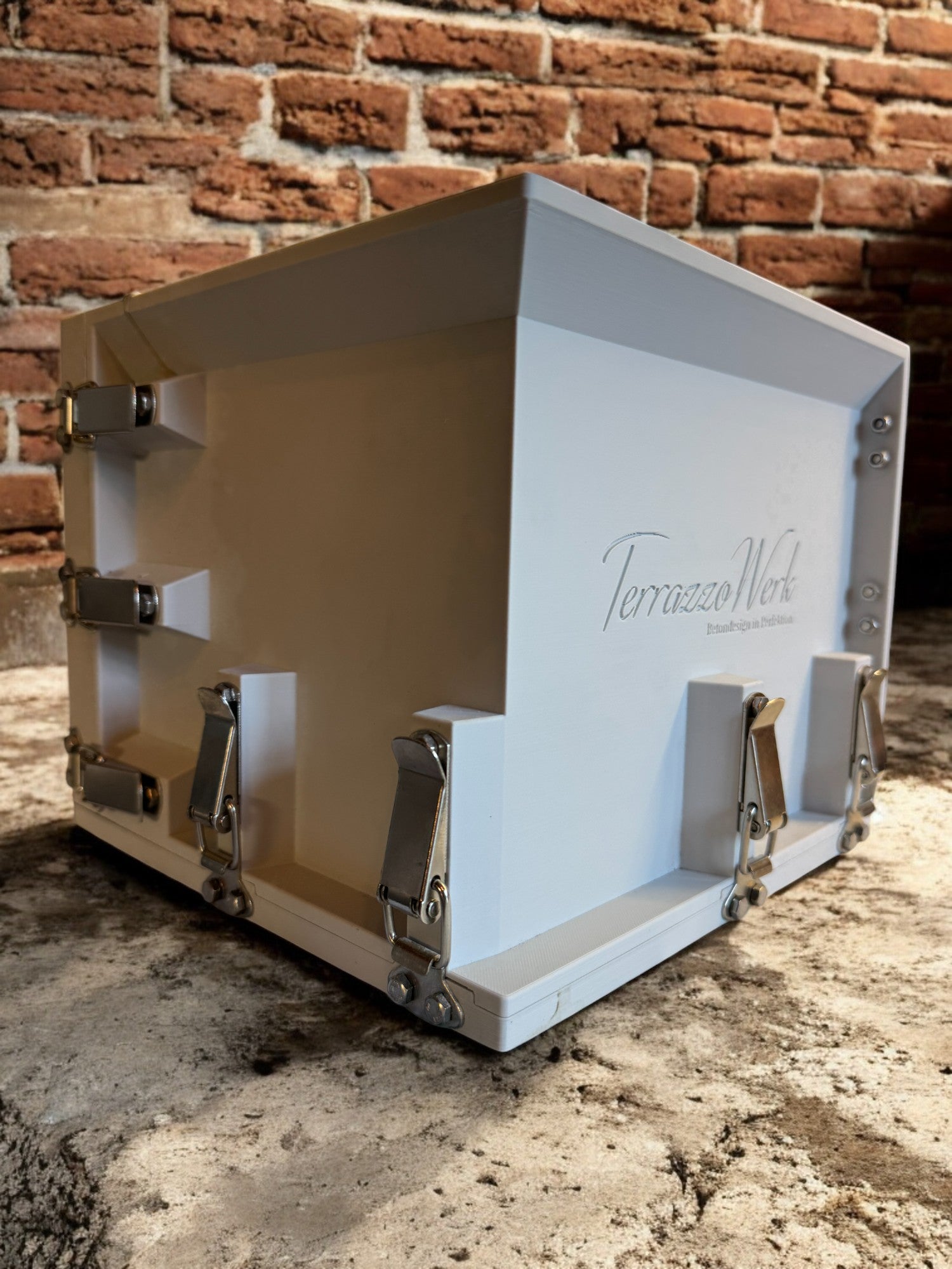 CubeShell - Form für Sichtbetonkübel & FireCube Basis