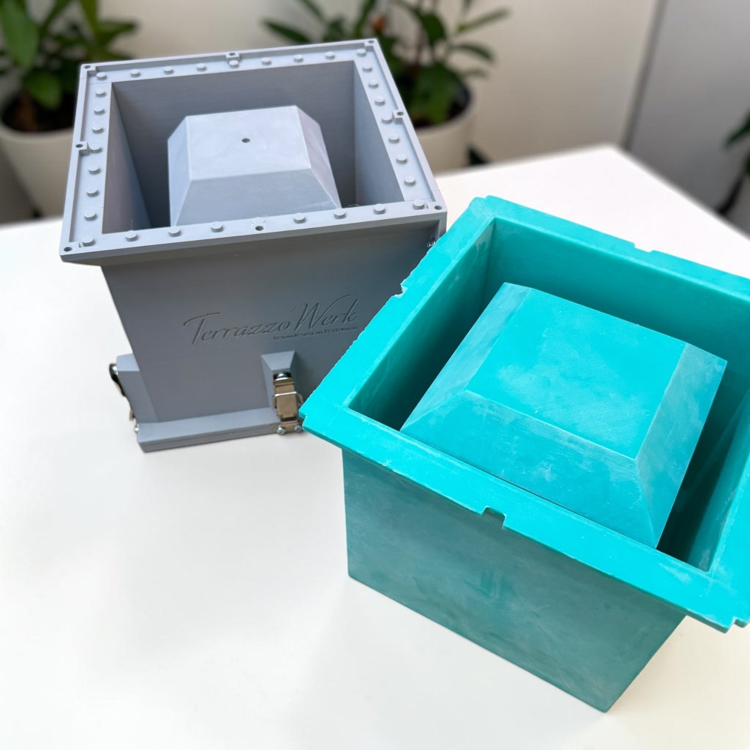 CubeShell - Form für Sichtbetonkübel