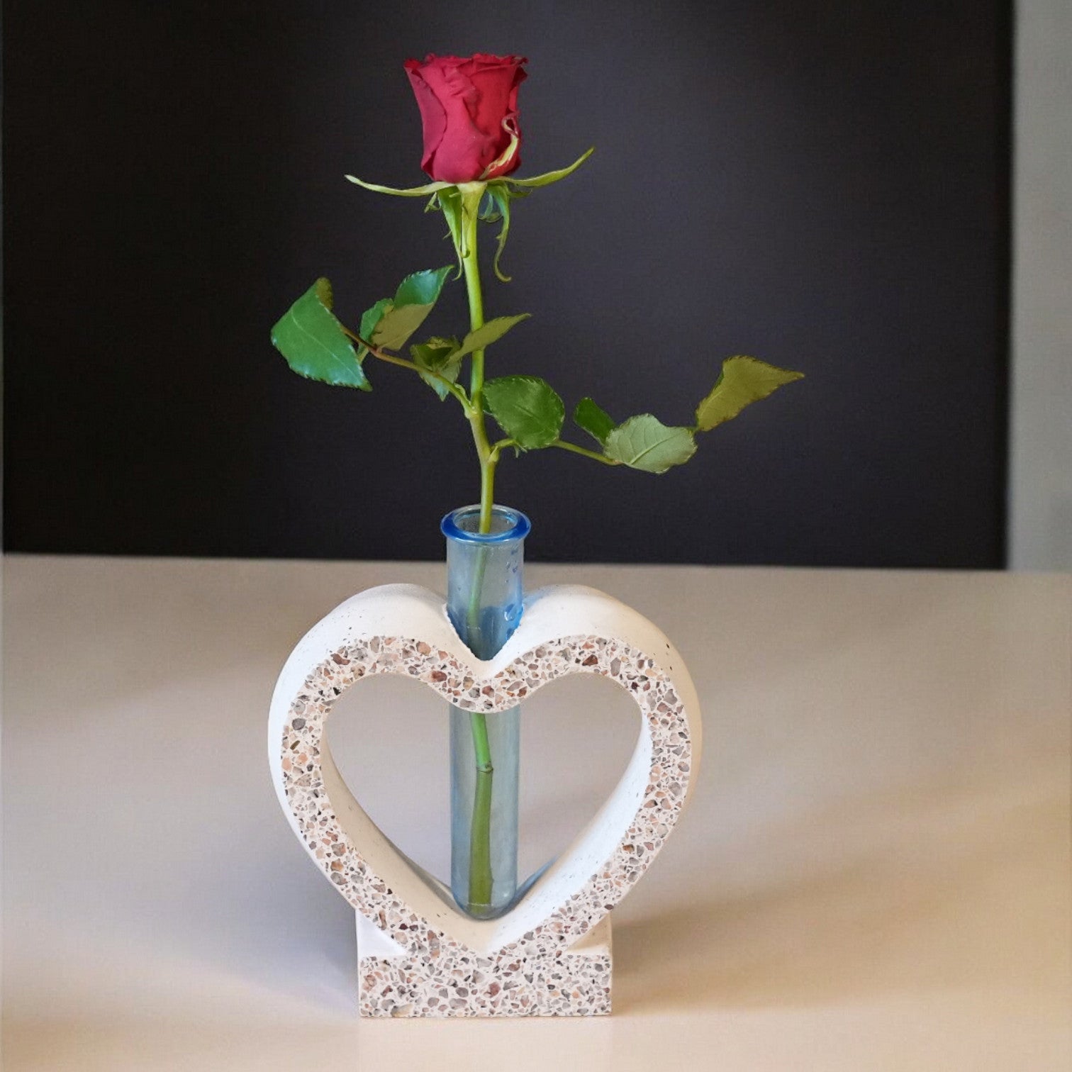 Terrazzo-Blumenvase "OneFlower"